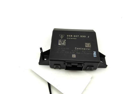 Used Electronic module Electronic module PORSCHE MACAN (95B) 2.0 (252 hp) 33383340 33383340