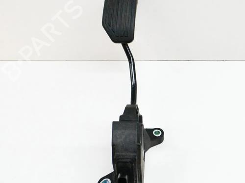 Used Pedal Pedal TOYOTA RAV 4 IV (_A4_) 2.5 Hybrid 4WD (AVA44_) (155 hp) 8353488 8353488