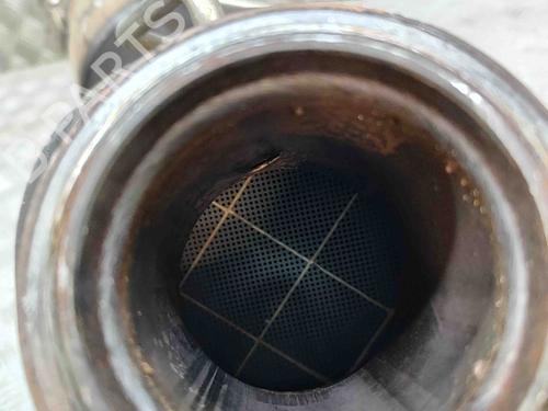 Catalyst MERCEDES-BENZ C-CLASS Convertible (A205) C 220 d (205.404) | BP29542228M10