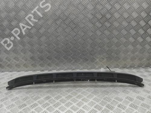 Grill Grill VOLVO V60 I Cross Country (157) D4 (190 hp) 33883064 33883064