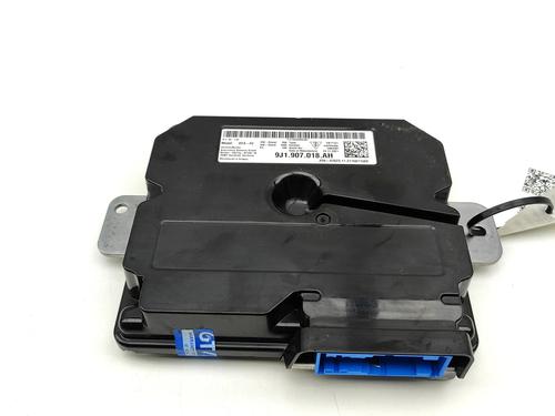 Electronic module PORSCHE TAYCAN Cross Turismo (Y1B) 4S Performance Battery Plus (Y1BDB1) | BP33384559M83 - Image 3