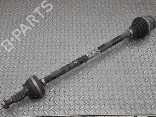 Used Right rear driveshaft Right rear driveshaft LAND ROVER RANGE ROVER VELAR (L560) 2.0 D180 TD4 4x4 (180 hp) 30620438 30620438