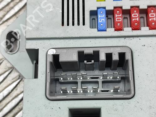 Fuse box JAGUAR XE (X760) 2.0 D | BP38421764E1 - Image 5
