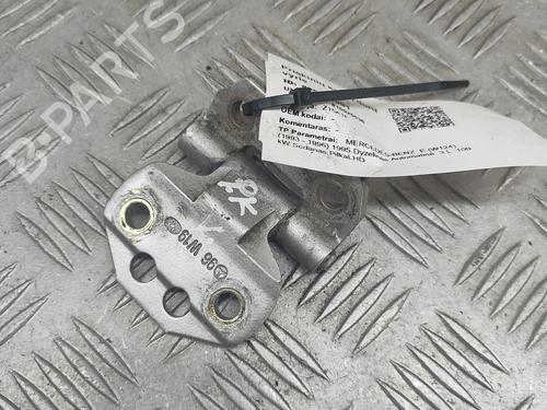 hingedoor-check-strap-mercedes-benz-e-class-w124-1993-1994-1995-1996-25218684 main image