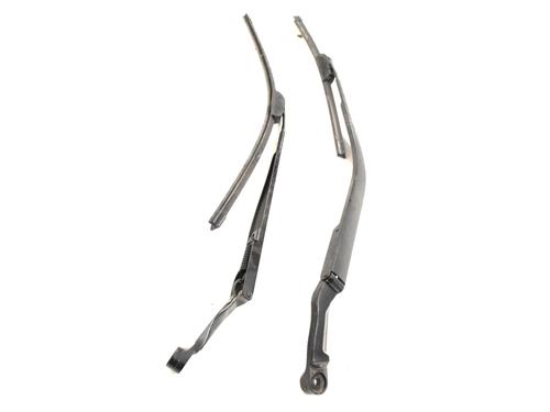 Front windshield wiper arm INFINITI M (Y51) 30d | BP30223540C143