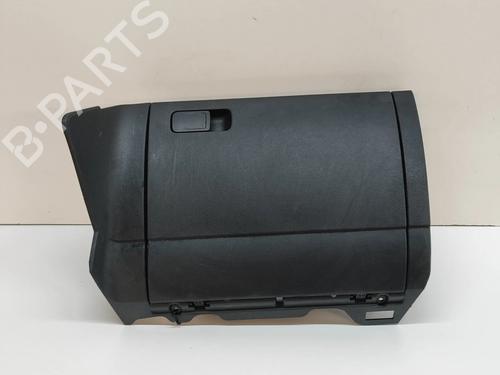 Used Glove box VW GOLF VII (5G1, BQ1, BE1, BE2) e-Golf (136 hp) 27394054