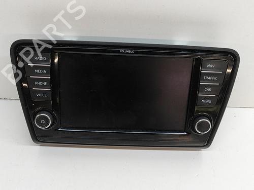 Used Display monitor SKODA OCTAVIA III Combi (5E5, 5E6) 2.0 TDI (150 hp) 25614850