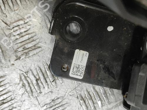 Rear seat TESLA MODEL X (5YJX) P100D AWD | BP33384878C17  - Image 8