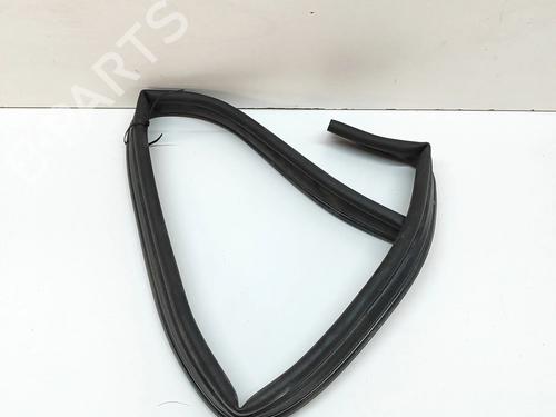 BP27798543O1 main image