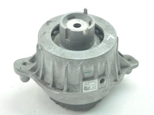 Used Engine mount MERCEDES-BENZ C-CLASS (W205) C 220 BlueTEC / d (205.002, 205.004) (170 hp) 9868105