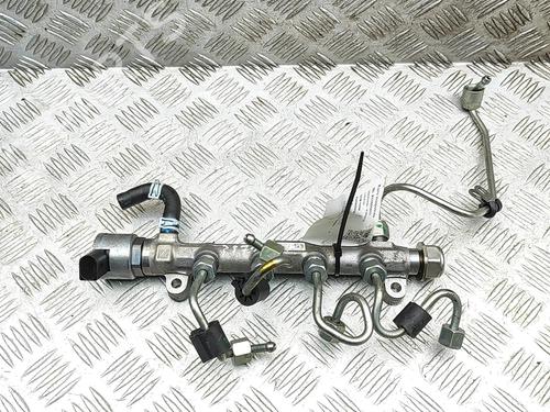 Used Injection rail Injection rail AUDI A5 (F53, F5P) 2.0 TDI (190 hp) 33164104 33164104