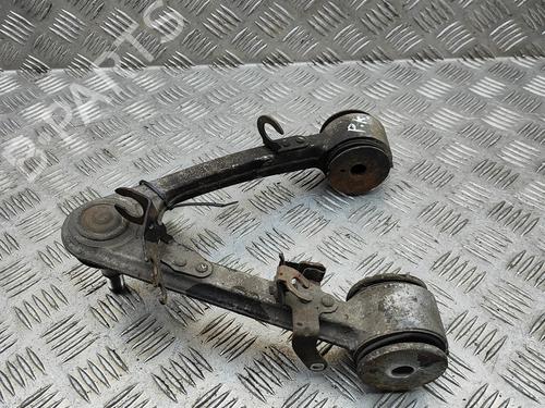 left-front-suspension-arm-maserati-gran-turismo-i-2007-39656131 main image