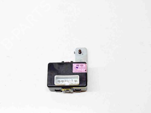 Used Electronic module HYUNDAI SANTA FÉ II (CM) 2.2 CRDi 4x4 (155 hp) 8842717