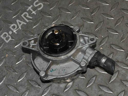 Used Vacuum pump LAND ROVER RANGE ROVER IV (L405) 4.4 SDV8 4x4 (340 hp) 30215308