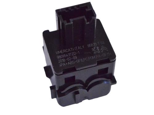 Switch PEUGEOT 3008 II SUV (MC_, MR_, MJ_, M4_) 1.6 BlueHDi 120 | BP30236815I30 