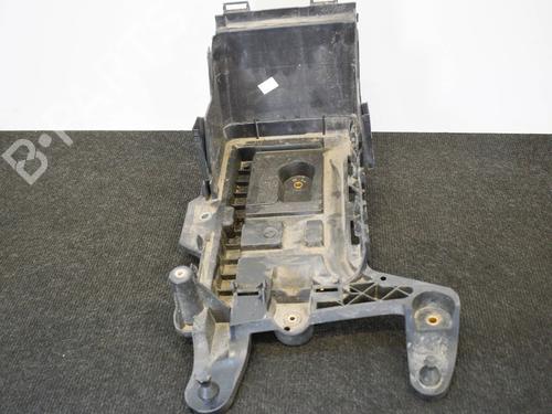 Støtte VW PASSAT B7 Variant (365) 2.0 TDI (140 hp) 14668085