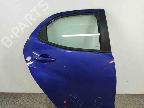 Used Right rear door TOYOTA YARIS (_P21_, _PA1_, _PH1_) 1.5 Hybrid (MXPH10, MXPH11) (116 hp) 29890784