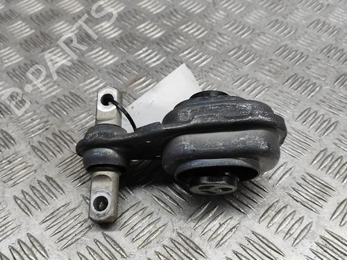 Used Engine mount MERCEDES-BENZ CLA (C118) CLA 200 (118.387) (163 hp) 27782004