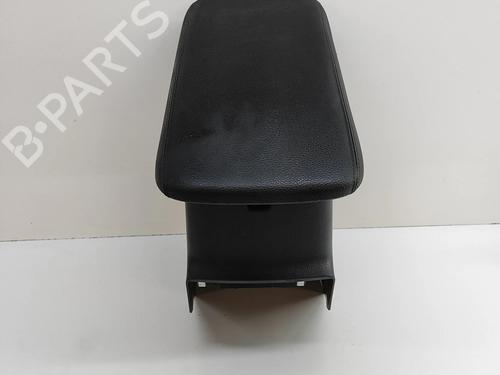 Used Armrest / Center console MITSUBISHI OUTLANDER III (GG_W, GF_W, ZJ, ZL, ZK) 2.0 Hybrid 4WD (GG2W) (189 hp) 26025644