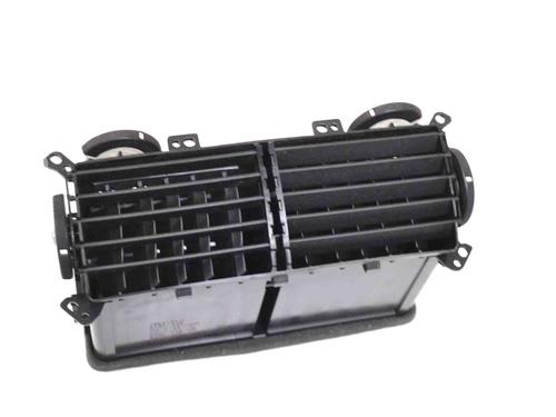 Used Air vent SUZUKI GRAND VITARA II (JT, TE, TD) 2.4 All-wheel Drive (JT424, JB424, TDA4) (166 hp) 30219548