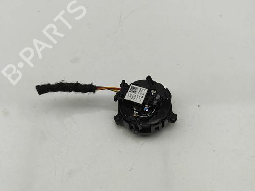 speaker-vw-t-roc-a11-d11-2017-33391583 main image