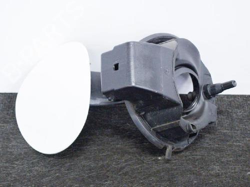 Fuel flap CITROËN C4 Picasso II 1.6 BlueHDi 120 | BP7737279C131
