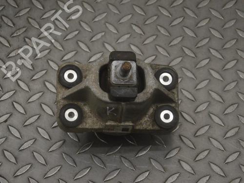 Used Engine mount LAND ROVER DISCOVERY V (L462) 3.0 Td6 4x4 (258 hp) 30246339
