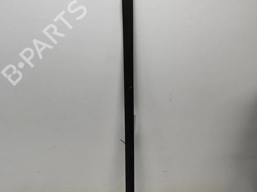 Used Step PORSCHE CAYENNE (9YA) 3.0 E-Hybrid AWD (9YAAE1) (462 hp) 27784658