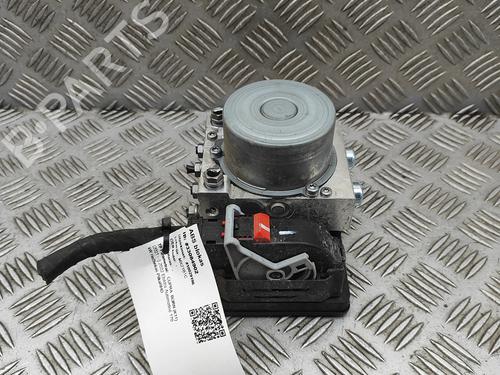 Used ABS pump ABS pump CUPRA BORN (K11) 58 e-boost (231 hp) 33379369 33379369