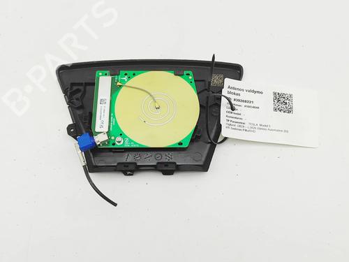Antenna/Base TESLA MODEL 3 (5YJ3) EV | BP40014757C140 - Image 3