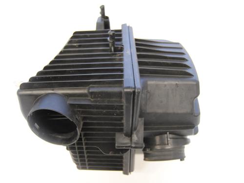 Used Air filter box PEUGEOT 5008 (0U_, 0E_) 1.6 HDi (112 hp) 30233490