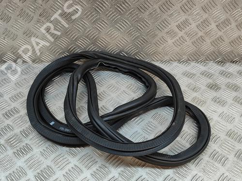 rubber-door-seal-skoda-kamiq-nw4-2019-27765054 main image
