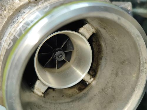 Engine VOLVO V40 Cross Country (526) D2 | BP30596033M1