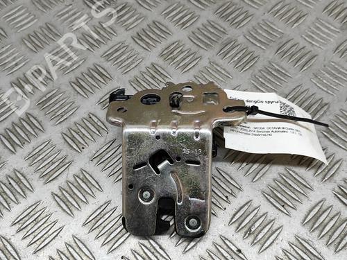 Used Tailgate lock SKODA OCTAVIA III Combi (5E5, 5E6) 1.8 TSI 4x4 (180 hp) 26679718