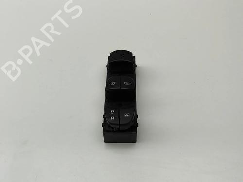 Used Right front window switch NISSAN JUKE (F16_) DIG-T 117 (117 hp) 27794506