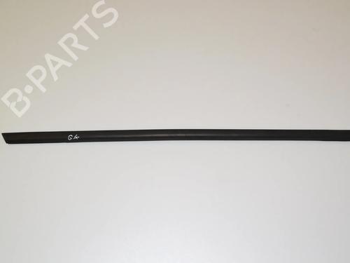 Used Door moulding trim Door moulding trim FORD MONDEO IV (BA7) 2.0 TDCi (140 hp) 33366459 33366459