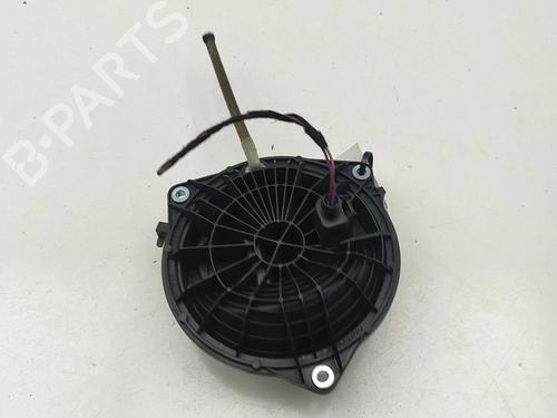 Tailgate handle VW PASSAT B8 (3G2, CB2) 2.0 TDI | BP30596442C132 - Image 3