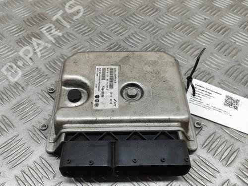 Used Engine control unit (ECU) Engine control unit (ECU) FIAT DOBLO Bus (263_) 1.3 D Multijet (263AXC1A) (90 hp) 25787096 25787096