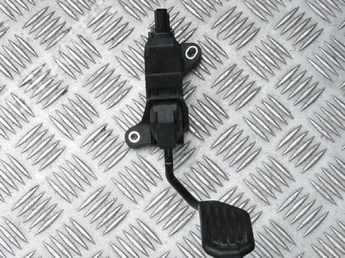 Pedal TOYOTA YARIS (_P13_) 1.3 (NSP130_, NSP130) | BP6724192I4 