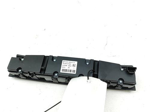 Switch MERCEDES-BENZ E-CLASS Convertible (A207) E 250 CGI (207.447) | BP40262452I30 - Image 4