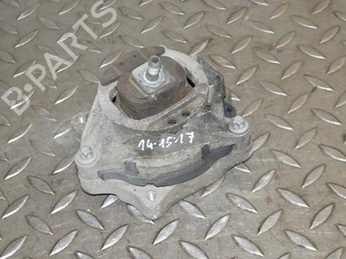 Used Engine mount BMW 4 Gran Coupe (F36) 420 d (190 hp) 30220248