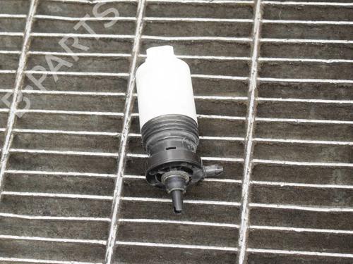 Headlight washer VOLVO XC60 I SUV (156) D4 AWD | BP14612359E17