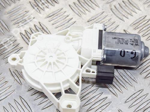 Used Right rear window motor AUDI A6 C8 (4A2) 40 TDI (190 hp) 27749317