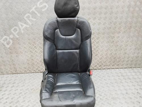 Used Right front seat Right front seat VOLVO V90 II Estate (235) B6 Mild-Hybrid AWD (348 hp) 33380732 33380732