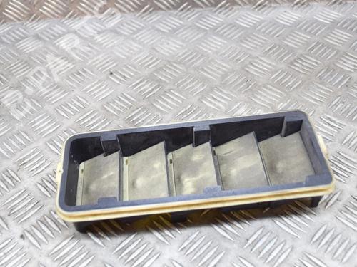 Grill Grill LAND ROVER RANGE ROVER SPORT II (L494) 3.0 SDV6 4x4 (306 hp) 27757184 27757184