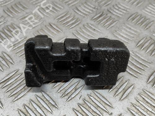 BP27774275O1 main image