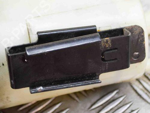 Power steering reservoir LAND ROVER DISCOVERY IV (L319) 3.0 SDV6 4x4 | BP14636009M117 