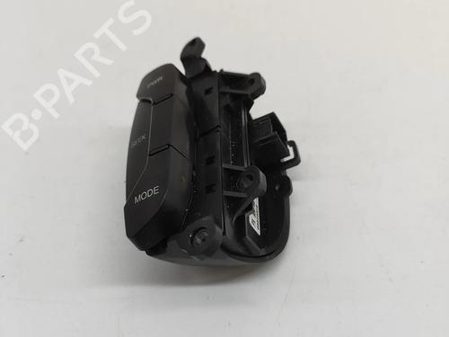 Used Steering wheel controls CHEVROLET CAPTIVA (C100, C140) 2.4 (140 hp) 25616041