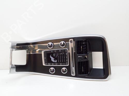 Used Middle console VOLVO XC60 I SUV (156) D4 AWD (190 hp) 8837126
