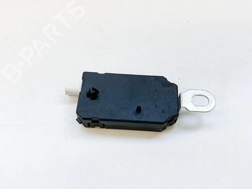 Elektronik Modul für TESLA MODEL 3 (5YJ3) EV (283 hp) 27748039